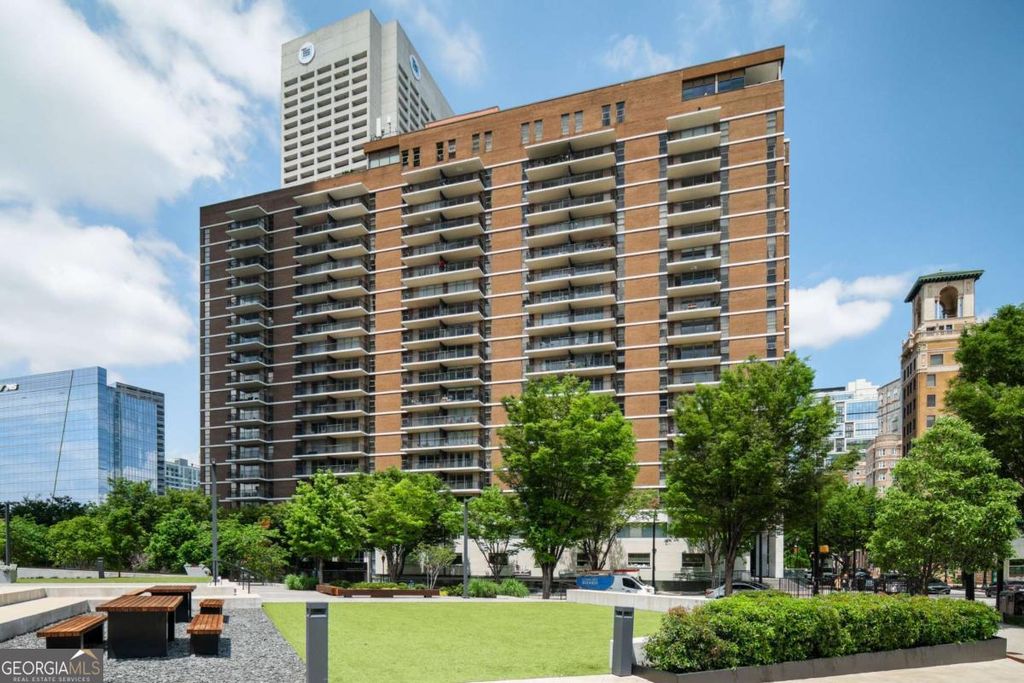 620 Peachtree Street NE 2011, Atlanta, GA 30308