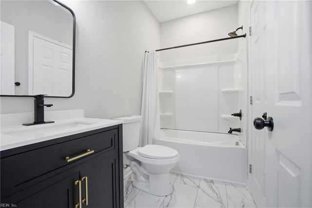 1249 27th St, Newport News, VA 23607