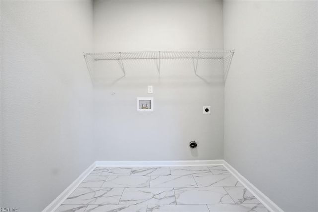 1249 27th St, Newport News, VA 23607