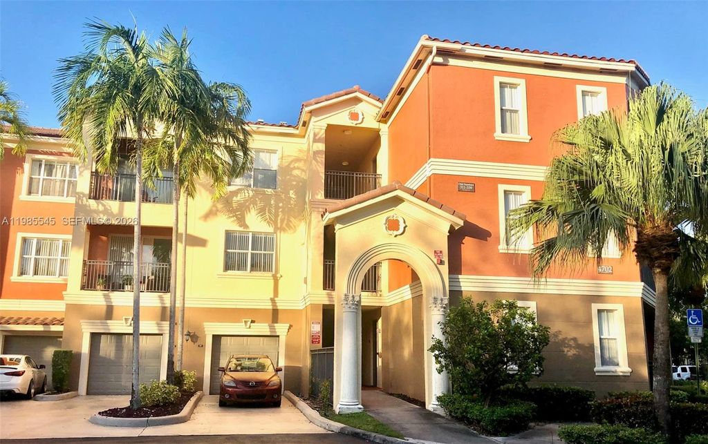 4702 SW 160th Ave 337, Miramar, FL 33027