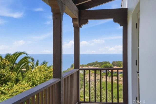 1409 Via Fernandez, Palos Verdes Estates, CA 90274