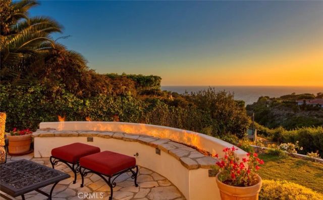 1409 Via Fernandez, Palos Verdes Estates, CA 90274