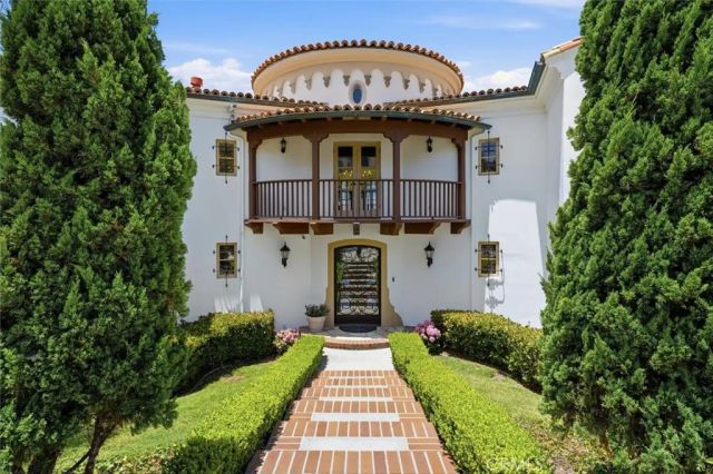 1409 Via Fernandez, Palos Verdes Estates, CA 90274