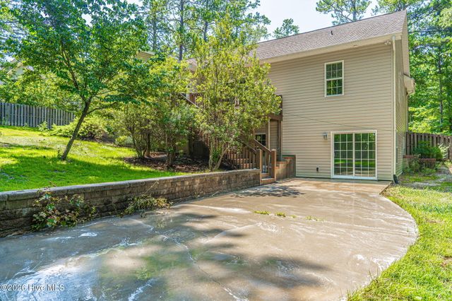 4 Carson Way, Pinehurst, NC 28374