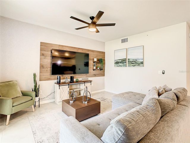 4741 CLOCK TOWER DRIVE 107, Kissimmee, FL 34746