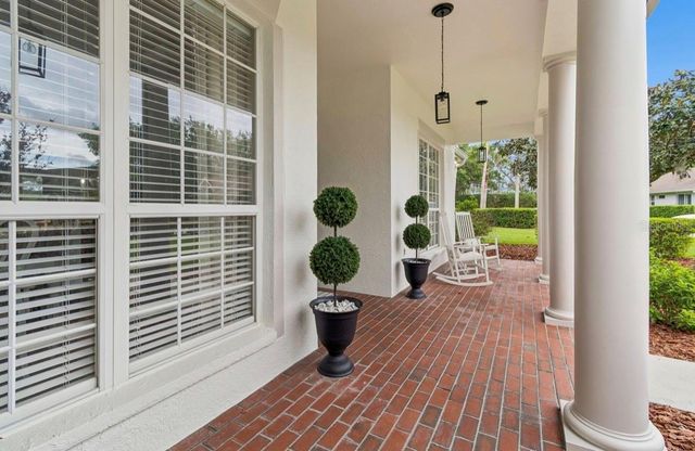 19127 CENTRE ROSE BOULEVARD, Lutz, FL 33558