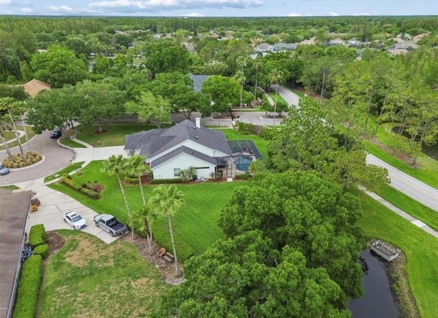 19127 CENTRE ROSE BOULEVARD, Lutz, FL 33558