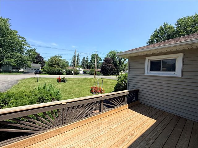 523 Westside Drive, Chili, NY 14624