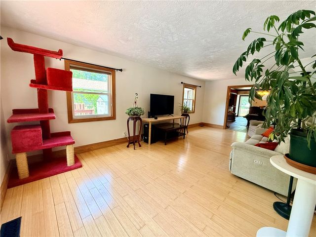 523 Westside Drive, Chili, NY 14624
