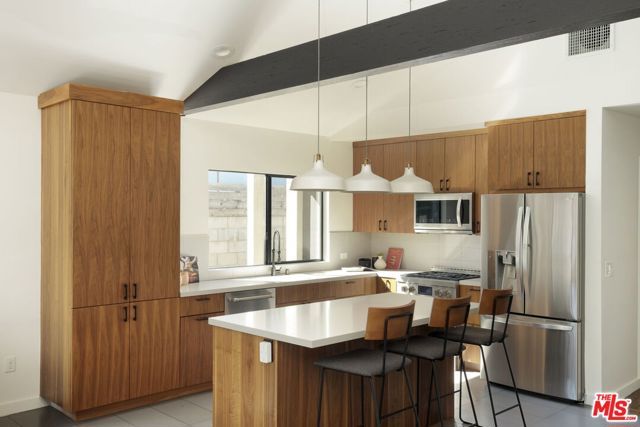 14644 Vose Street, Van Nuys (los Angeles), CA 91405