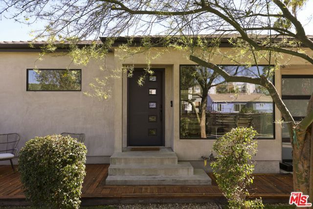 14644 Vose Street, Van Nuys (los Angeles), CA 91405