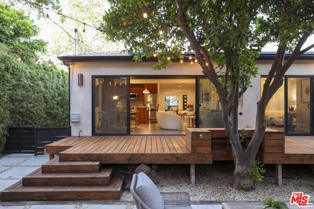 14644 Vose Street, Van Nuys (los Angeles), CA 91405