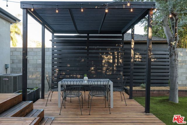 14644 Vose Street, Van Nuys (los Angeles), CA 91405