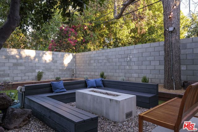 14644 Vose Street, Van Nuys (los Angeles), CA 91405