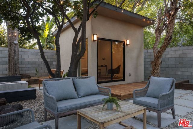 14644 Vose Street, Van Nuys (los Angeles), CA 91405