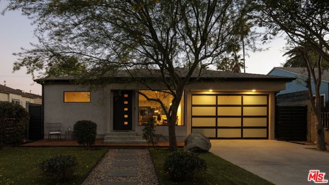 14644 Vose Street, Van Nuys (los Angeles), CA 91405