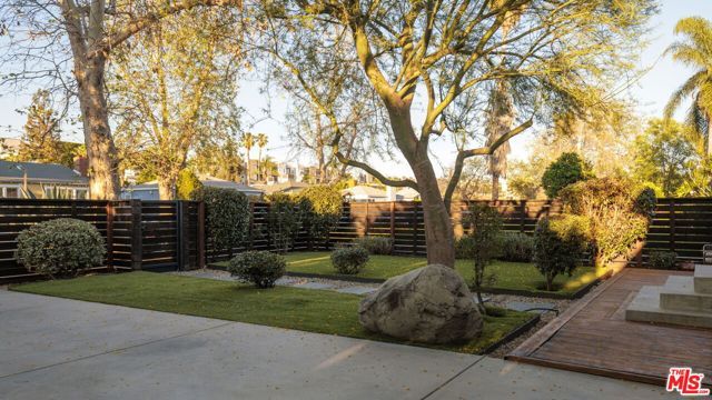 14644 Vose Street, Van Nuys (los Angeles), CA 91405