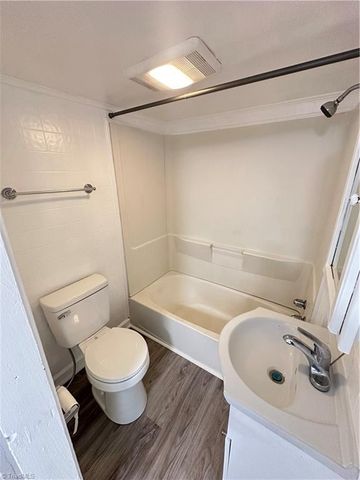 2725 Urban Street, Winston-salem, NC 27107