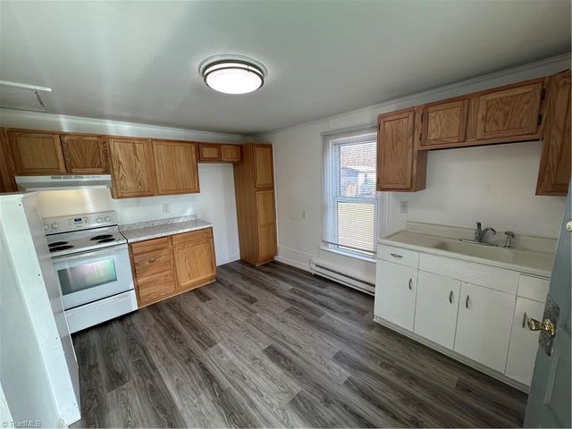 2725 Urban Street, Winston-salem, NC 27107