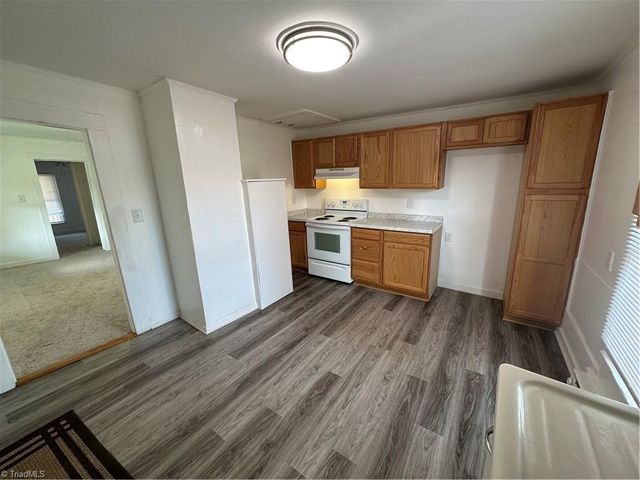 2725 Urban Street, Winston-salem, NC 27107