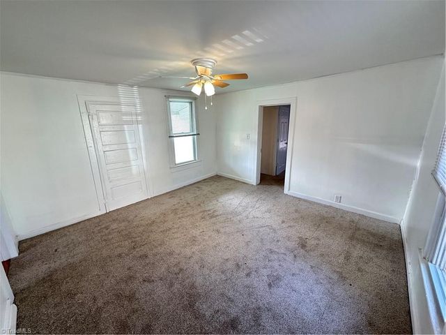 2725 Urban Street, Winston-salem, NC 27107