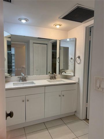 22192 Boca Rancho Dr B, Boca Raton, FL 33428