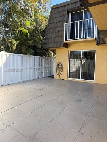 22192 Boca Rancho Dr B, Boca Raton, FL 33428