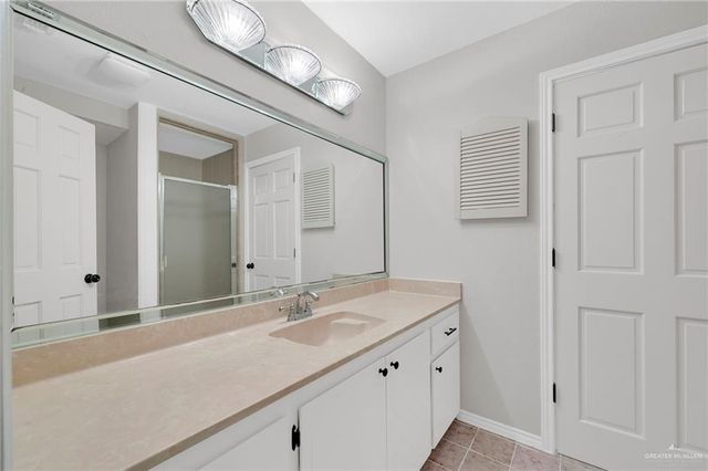 168 Meadow Brooke Lane, San Benito, TX 78586