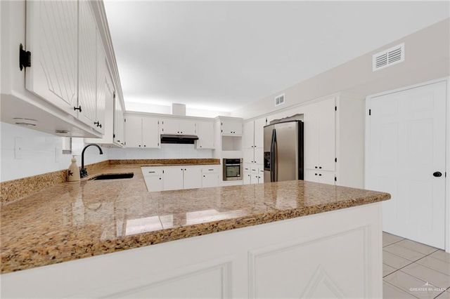 168 Meadow Brooke Lane, San Benito, TX 78586