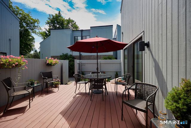 5 Grape Lane 5, Ridgefield, CT 06877