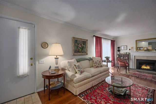 5 Grape Lane 5, Ridgefield, CT 06877