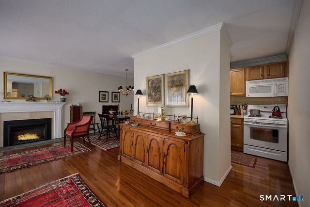 5 Grape Lane 5, Ridgefield, CT 06877
