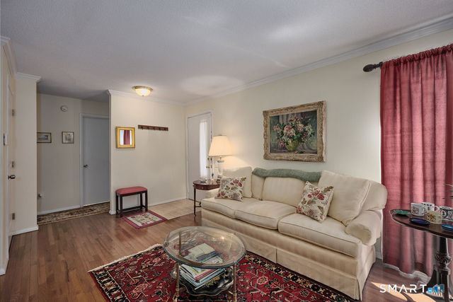 5 Grape Lane 5, Ridgefield, CT 06877