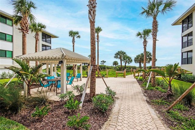 1785 Middle Gulf DR A102, Sanibel, FL 33957