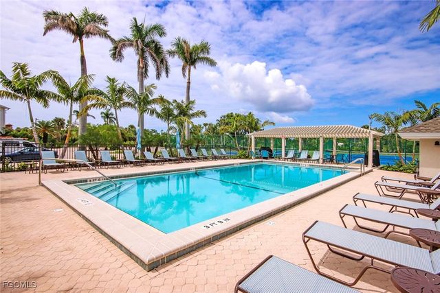 1785 Middle Gulf DR A102, Sanibel, FL 33957