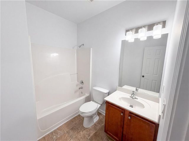 2102 Tidal Cove, Lawrenceville, GA 30043