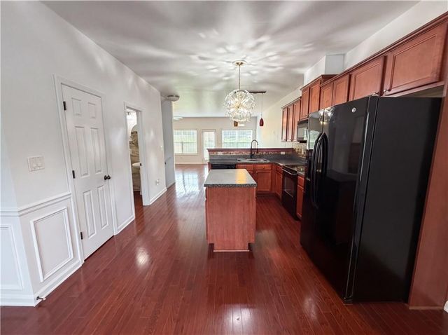 2102 Tidal Cove, Lawrenceville, GA 30043