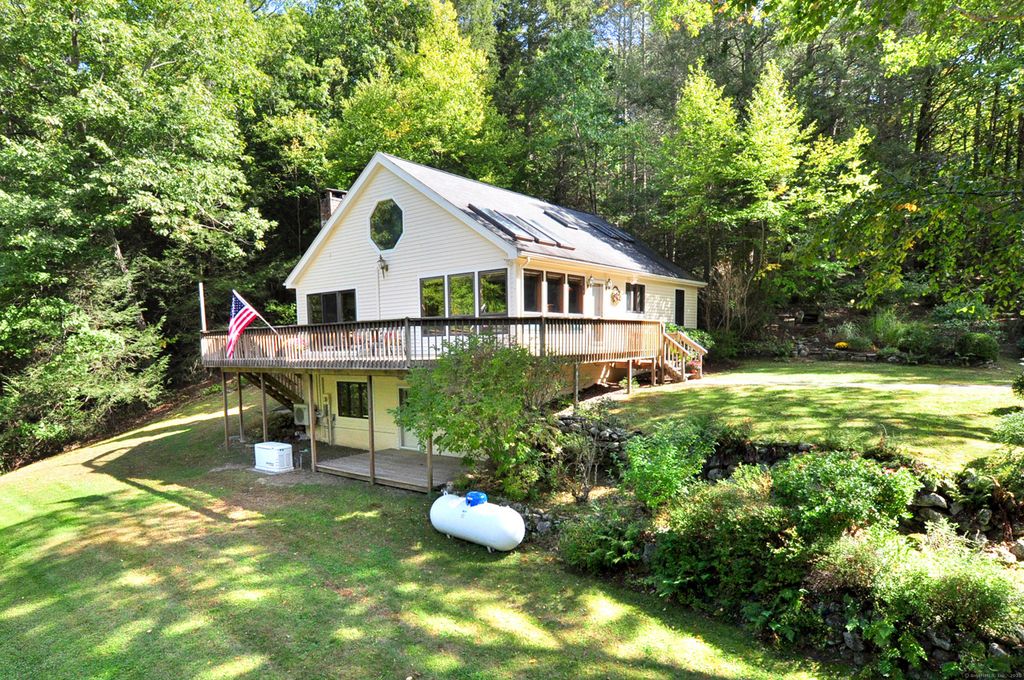 391 Cherry Brook Road, Canton, CT 06019