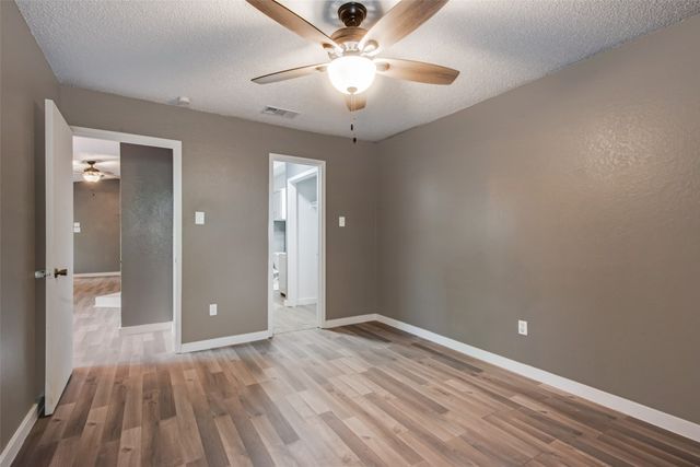4919 Geddes Avenue, Fort Worth, TX 76107