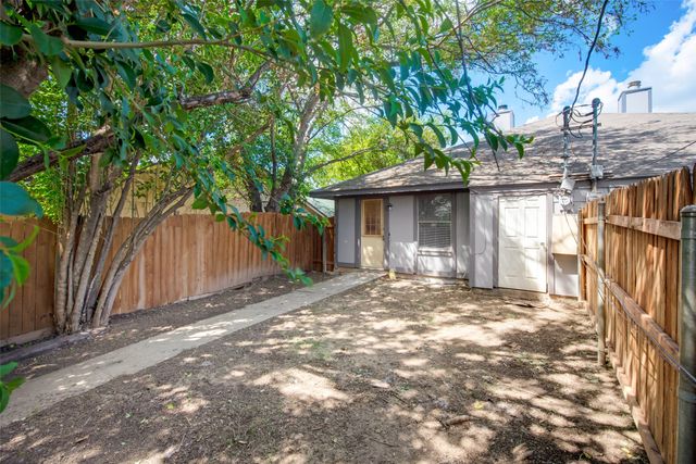 4919 Geddes Avenue, Fort Worth, TX 76107