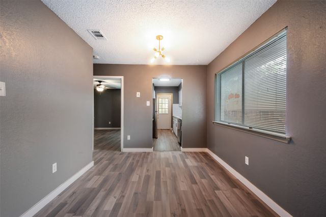 4919 Geddes Avenue, Fort Worth, TX 76107