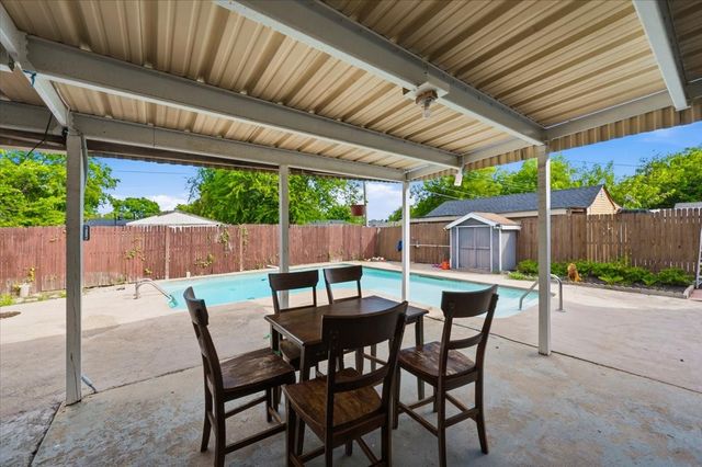 1412 Valley View Street, Mesquite, TX 75149