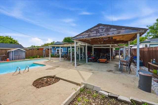 1412 Valley View Street, Mesquite, TX 75149