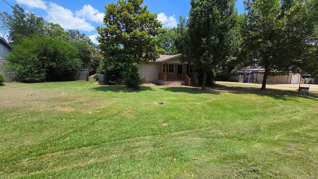 312 N Richardson Street, Grand Saline, TX 75140