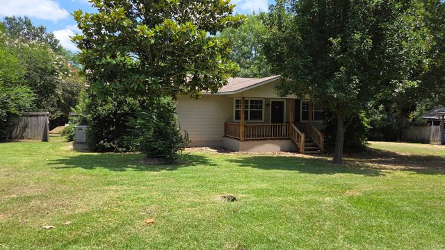 312 N Richardson Street, Grand Saline, TX 75140