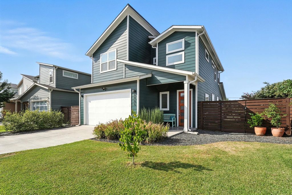 6405 Keegans DR, Austin, TX 78724