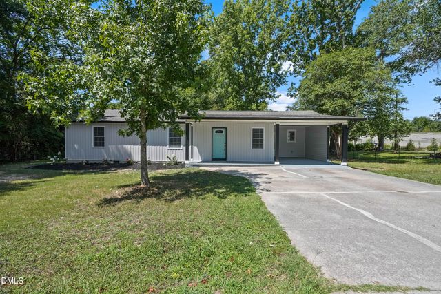 2318 Caroline Drive, Sanford, NC 27330