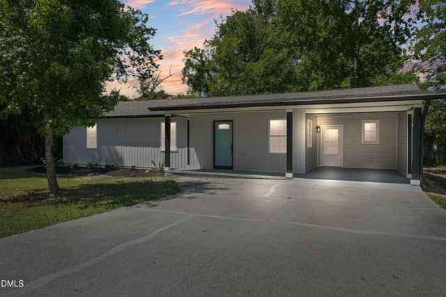 2318 Caroline Drive, Sanford, NC 27330