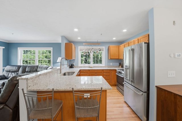 23 Azalea Ln 23, Grafton, MA 01519