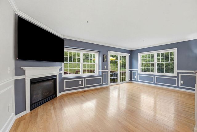 23 Azalea Ln 23, Grafton, MA 01519